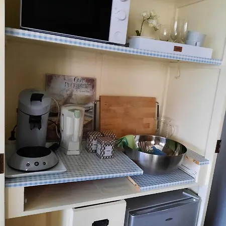Casa-Cosi, Tourist & Business Suites & Flats With Reserved Parking And Private Terraces In Shared Garden With Seasonal Pool Included, Private Sauna Available Lokeren Exterior photo